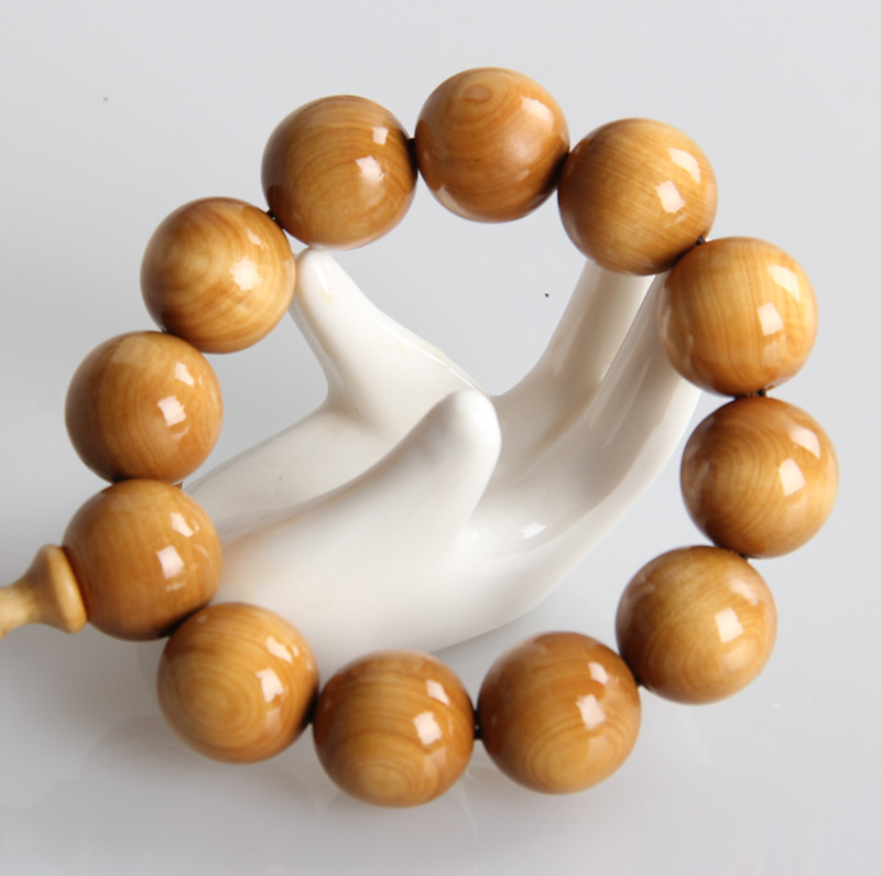 【火狐电竞官网】黄维德献唱《单身女王》 台词成热门话题堪比《蜗居》(图2) 火狐电竞