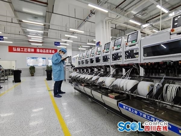 无法触碰的掌心ios版下载 苹果怎么下载无法触碰的掌心-火狐电竞(图2) 火狐电竞官网