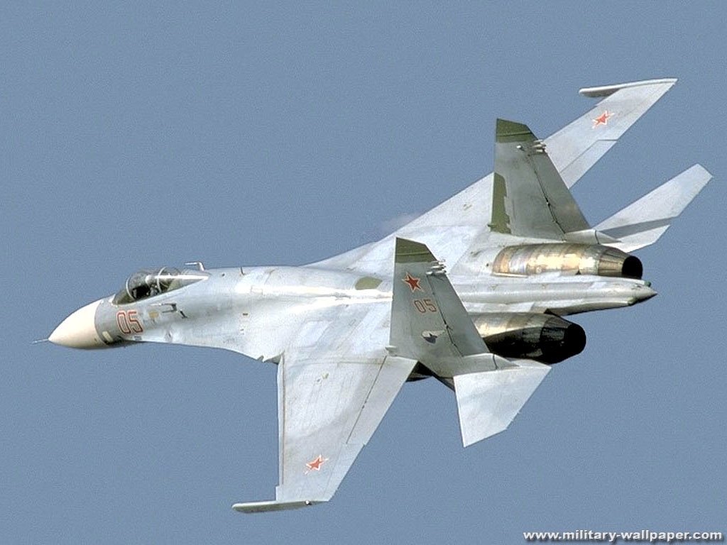 火狐电竞平台:倪妮登新加坡杂志十周年封面 被誉风华人物(图1) 火狐电竞平台