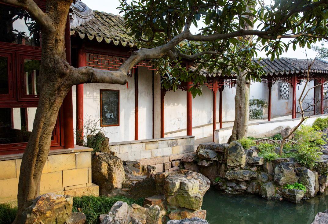 年近六十岁的她为了躲避债务,整容成少女的模样|火狐电竞平台(图3) 火狐电竞平台