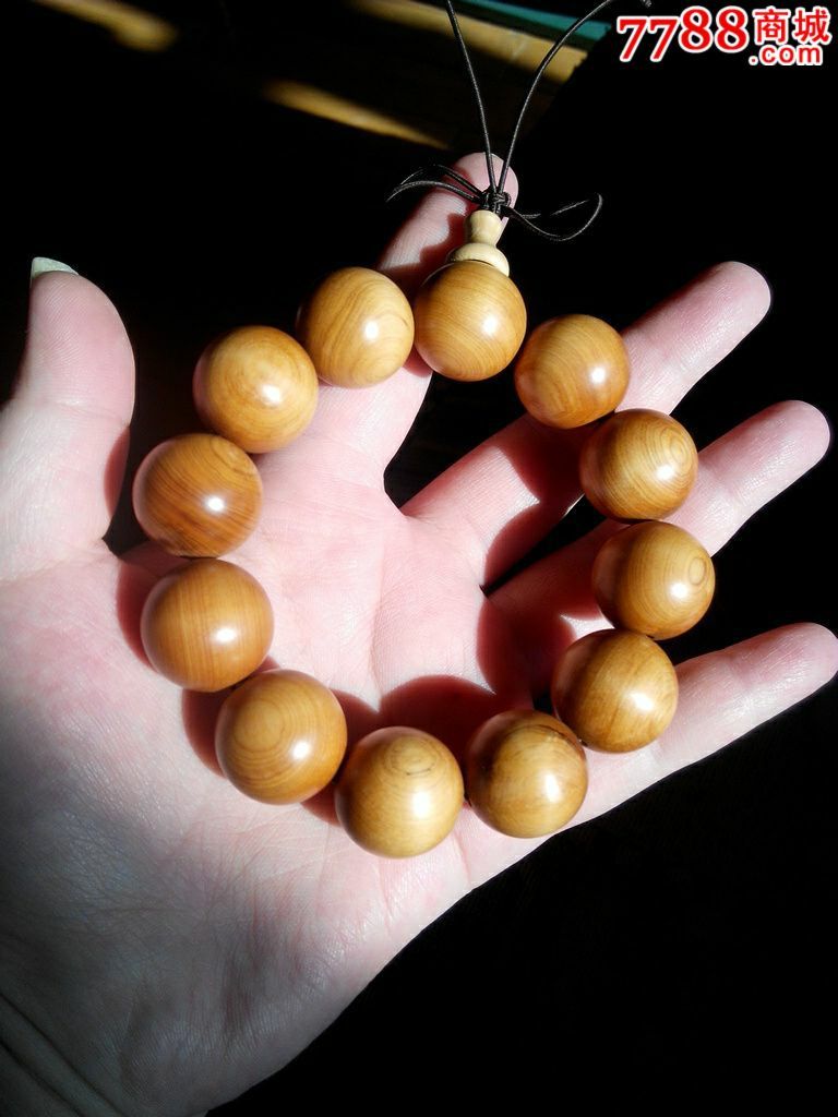 假日整形热潮来临 专家建议警惕整形医生合法性-火狐电竞平台(图2) 火狐电竞平台