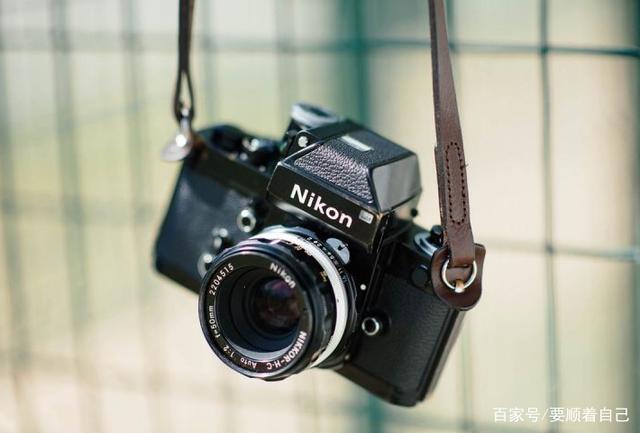 堡垒之夜黑八VS母球 第二章第1赛季黑八VS母球任务挑战汇总【火狐电竞】(图1) 火狐电竞官网