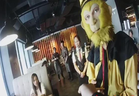 火狐电竞平台|能量偶像朱一龙 朱一龙粉丝为湖北捐助20万口罩(图2) 火狐电竞平台